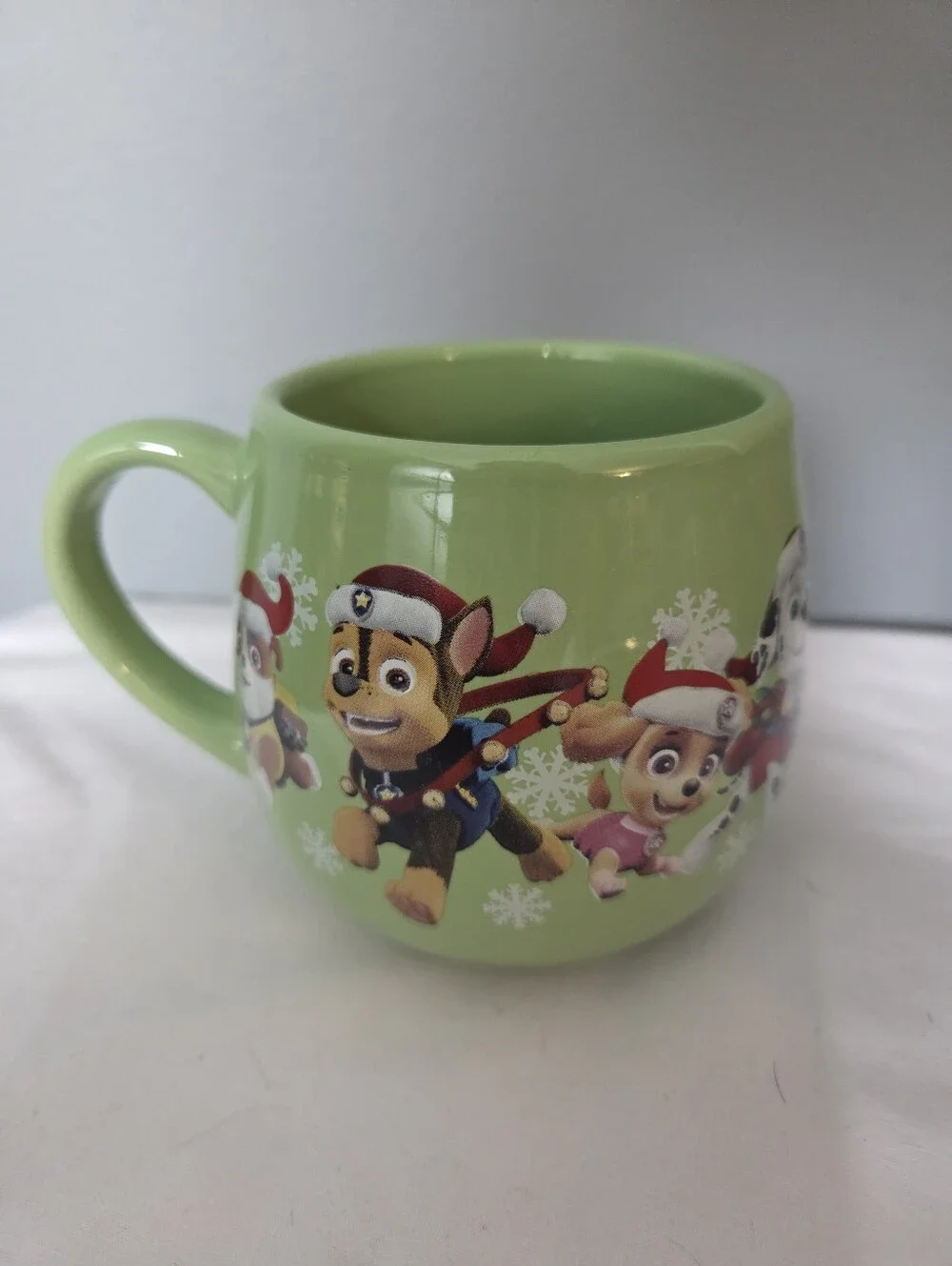 PAW PATROL Christmas Coffee Mug Teacup Cocoa Cup Dogs with Santa Hats Snowflakes
